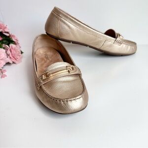 VIONIC Kenya Orthotic Metallic Gold Pebbled Leather Hosrsebit Flat Loafers